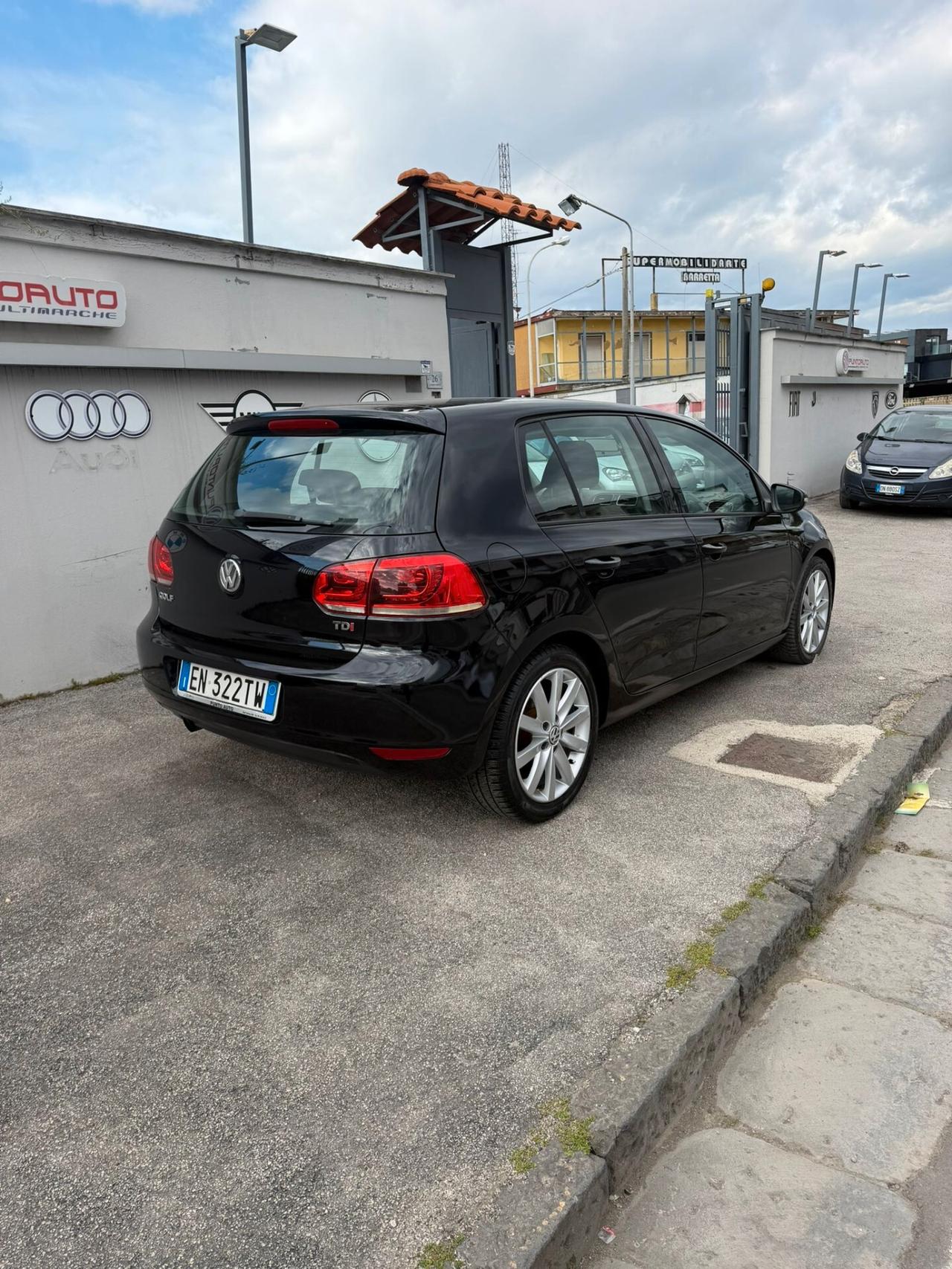 Volkswagen Golf 1.6 TDI 5p. Highline BlueMotion Technology
