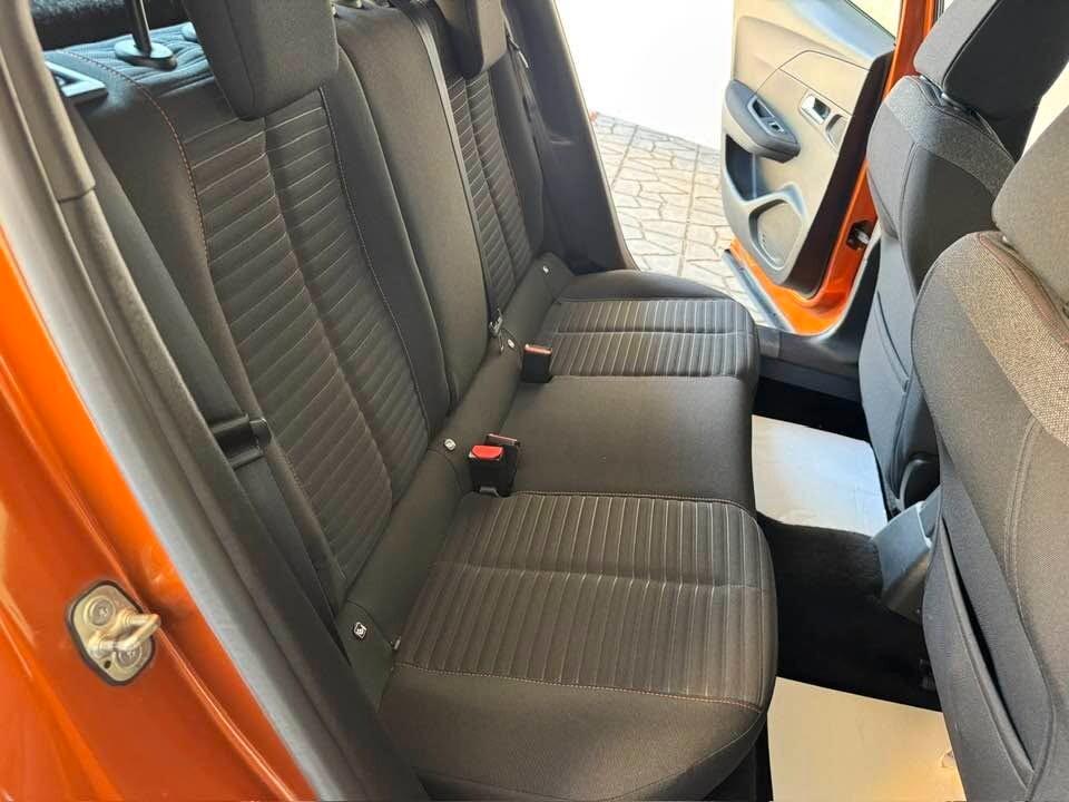 Peugeot 2008 BlueHDi 100 S&S Active