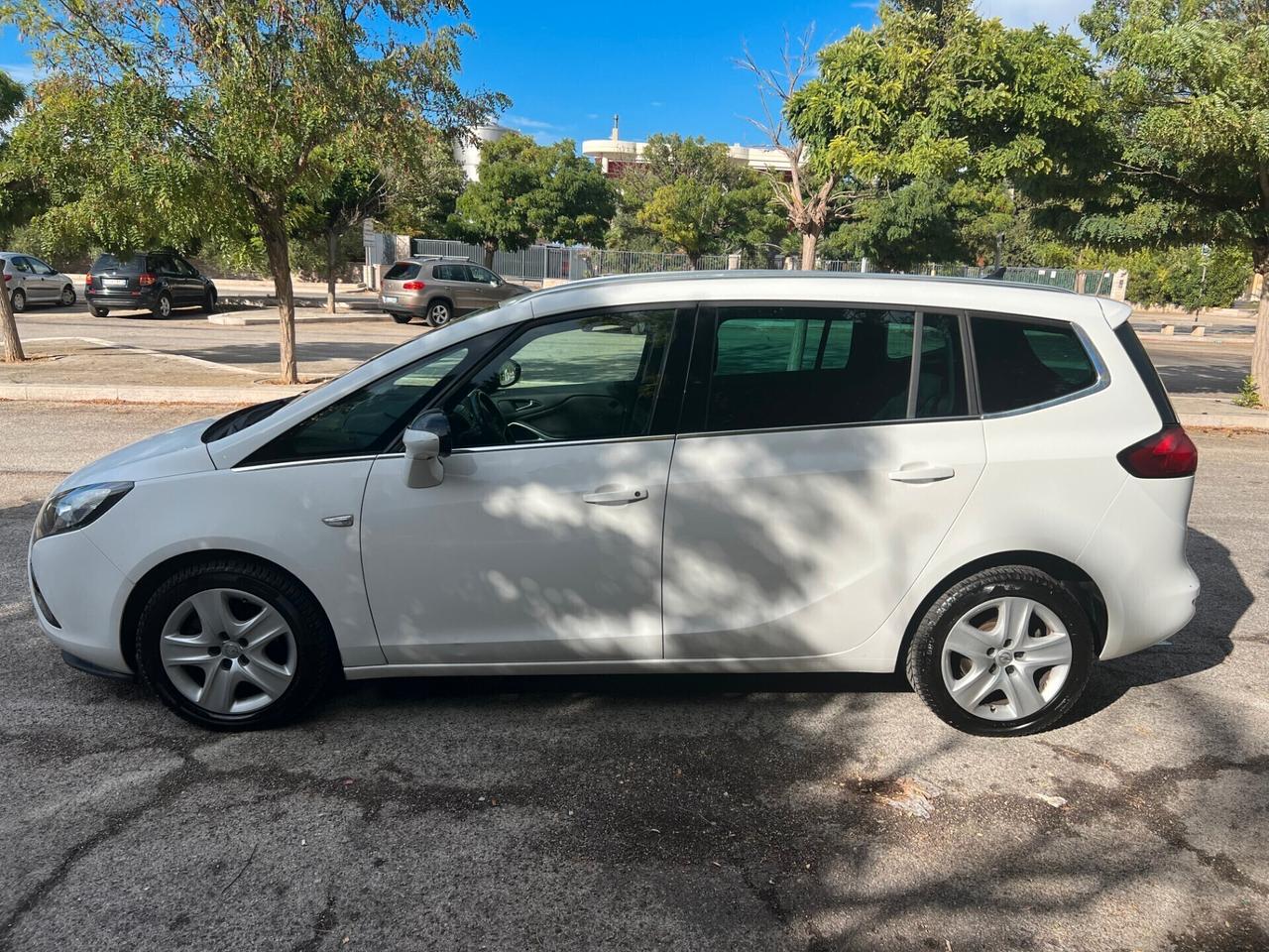 Opel Zafira - 7 POSTI