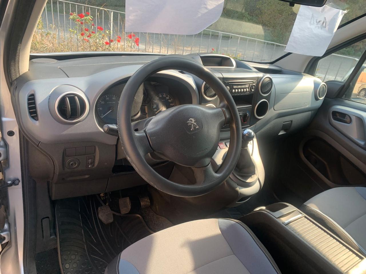Fiat Grande Punto van tdi 1300 cc-anno 2009 200000 km-tutta tagliandata-in ordine