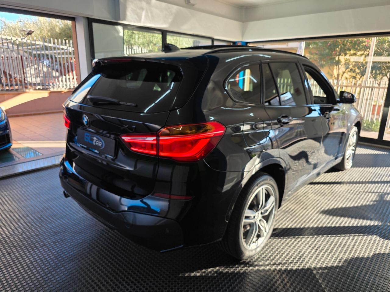 Bmw X1 sDrive 18d M-Sport TETTO
