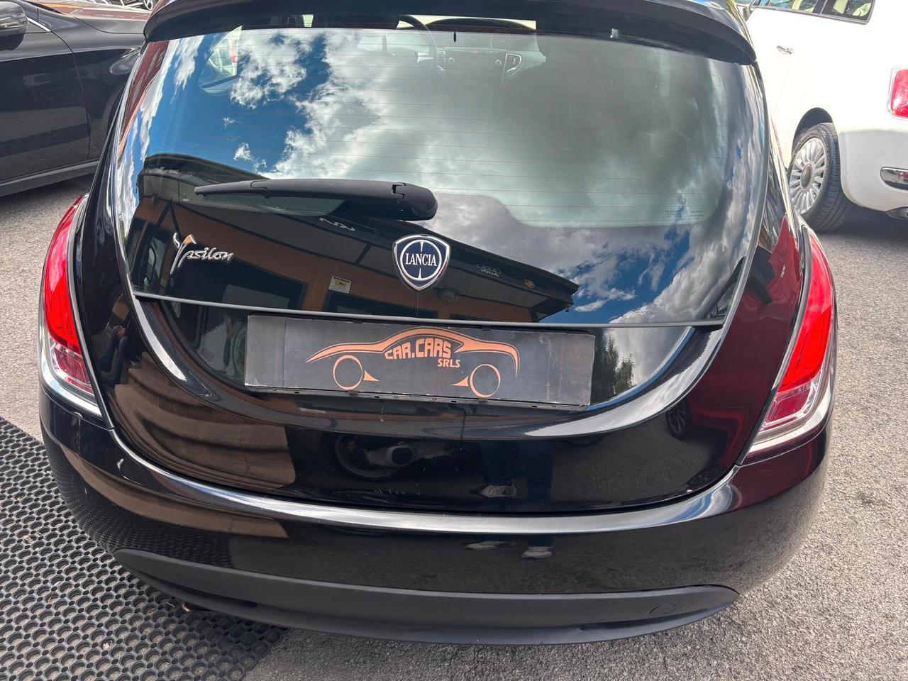 Lancia Ypsilon 1.2 69 CV 5 porte GPL Ecochic Gold