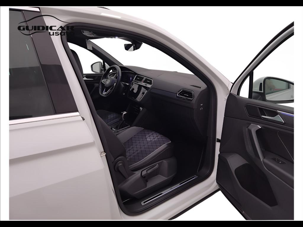 VOLKSWAGEN Tiguan II 2021 - Tiguan 2.0 tdi R-Line 4motion 150cv dsg