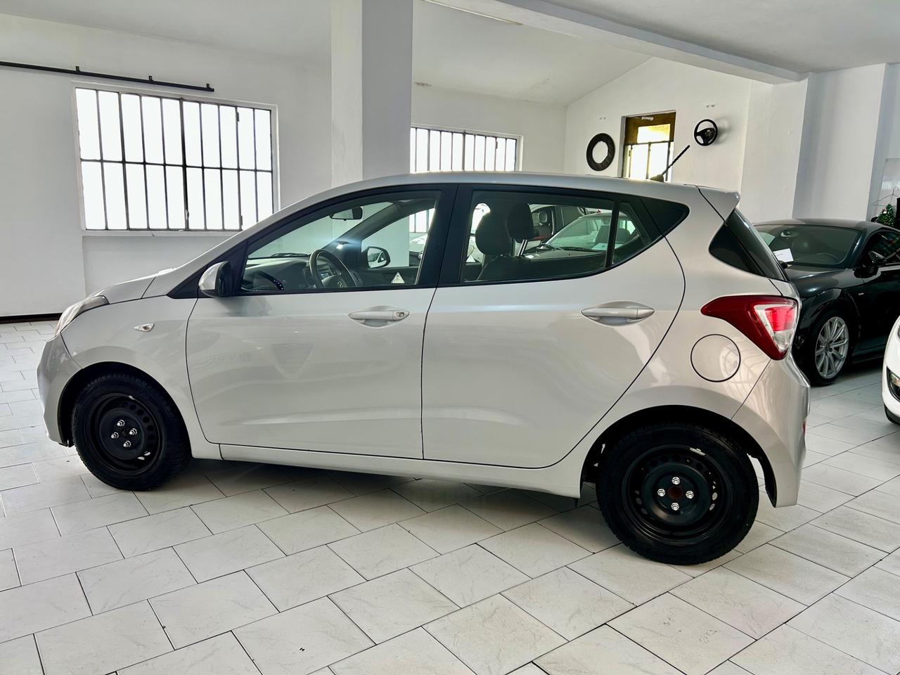 Hyundai i10 1.0 MPI EDITION plus