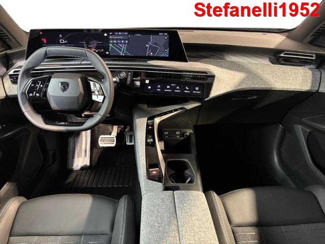 PEUGEOT 5008 1.2 hybrid GT 136cv e-dcs6