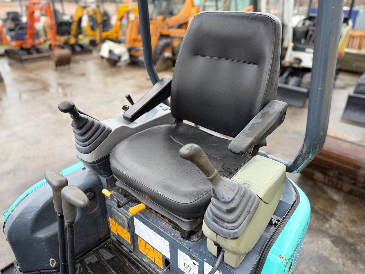 Miniescavatore KOBELCO SK17SR [ 18 Q.LI ]