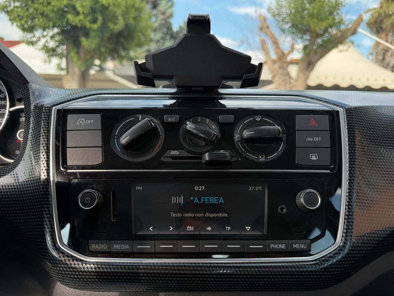 Volkswagen Up 1.0 Benz. Move Up! - 2021