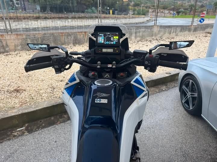HONDA AFRICA TWIN 1100 DTC