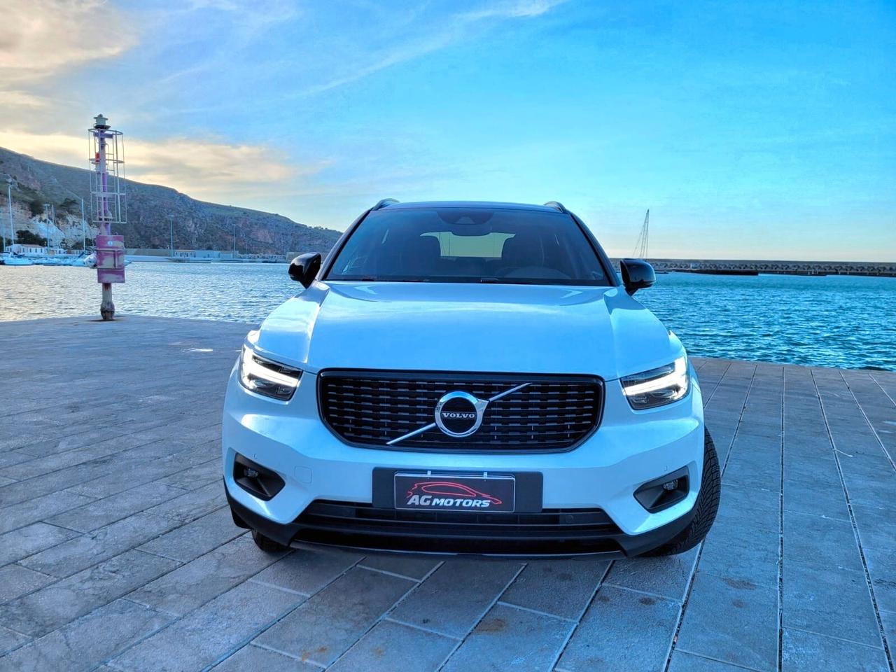 Volvo xc-40 2.0 d3 150cv awd r-design