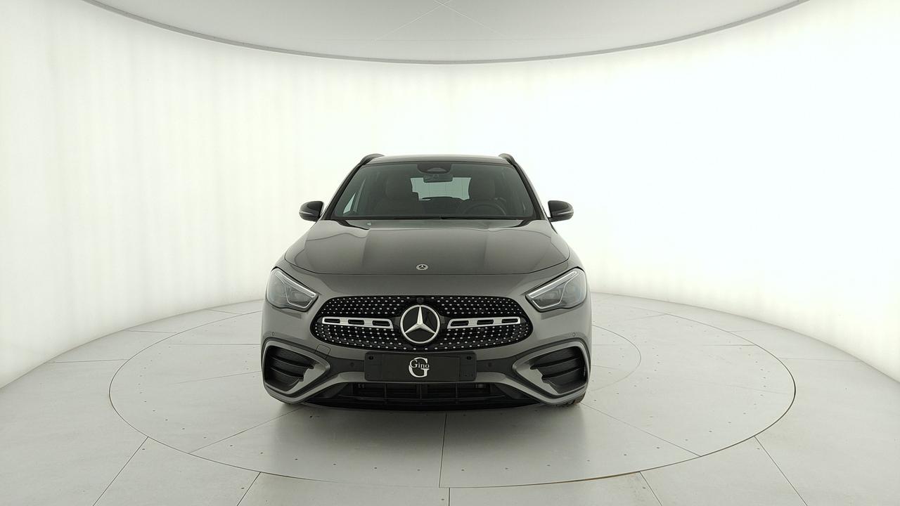 Mercedes-Benz GLA 200 d automatic