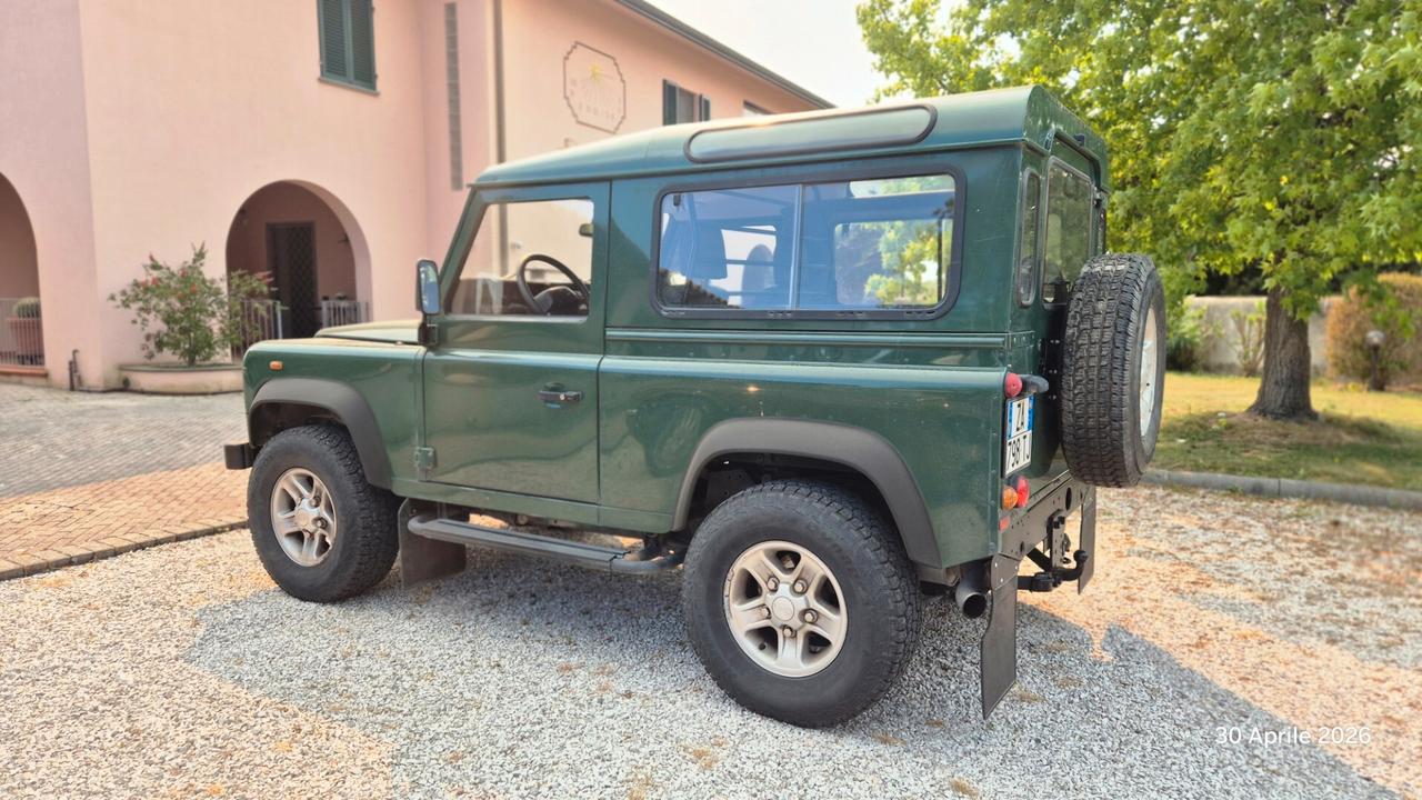 Land Rover Defender 90 2.5 Td5 Station Wagon SE