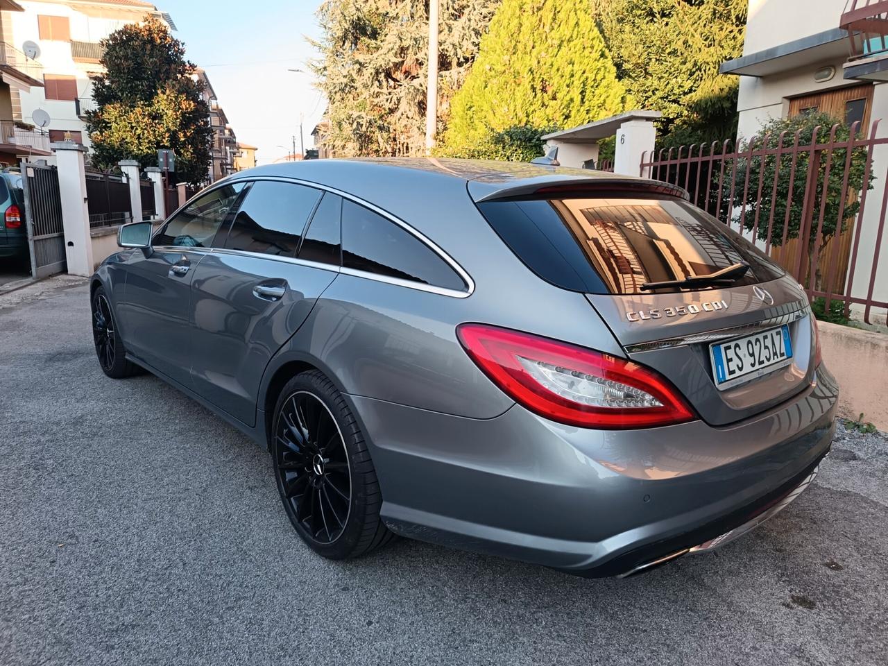 Mercedes-benz CLS 350 CDI BlueEFFICIENCY 4Matic amg