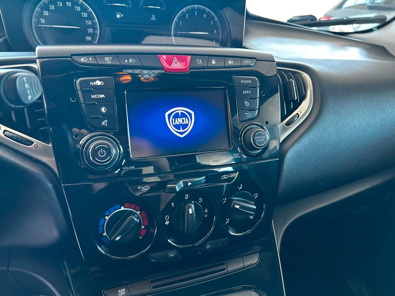 Lancia Ypsilon 1.2 GPL X NEOPATENTATI 2017