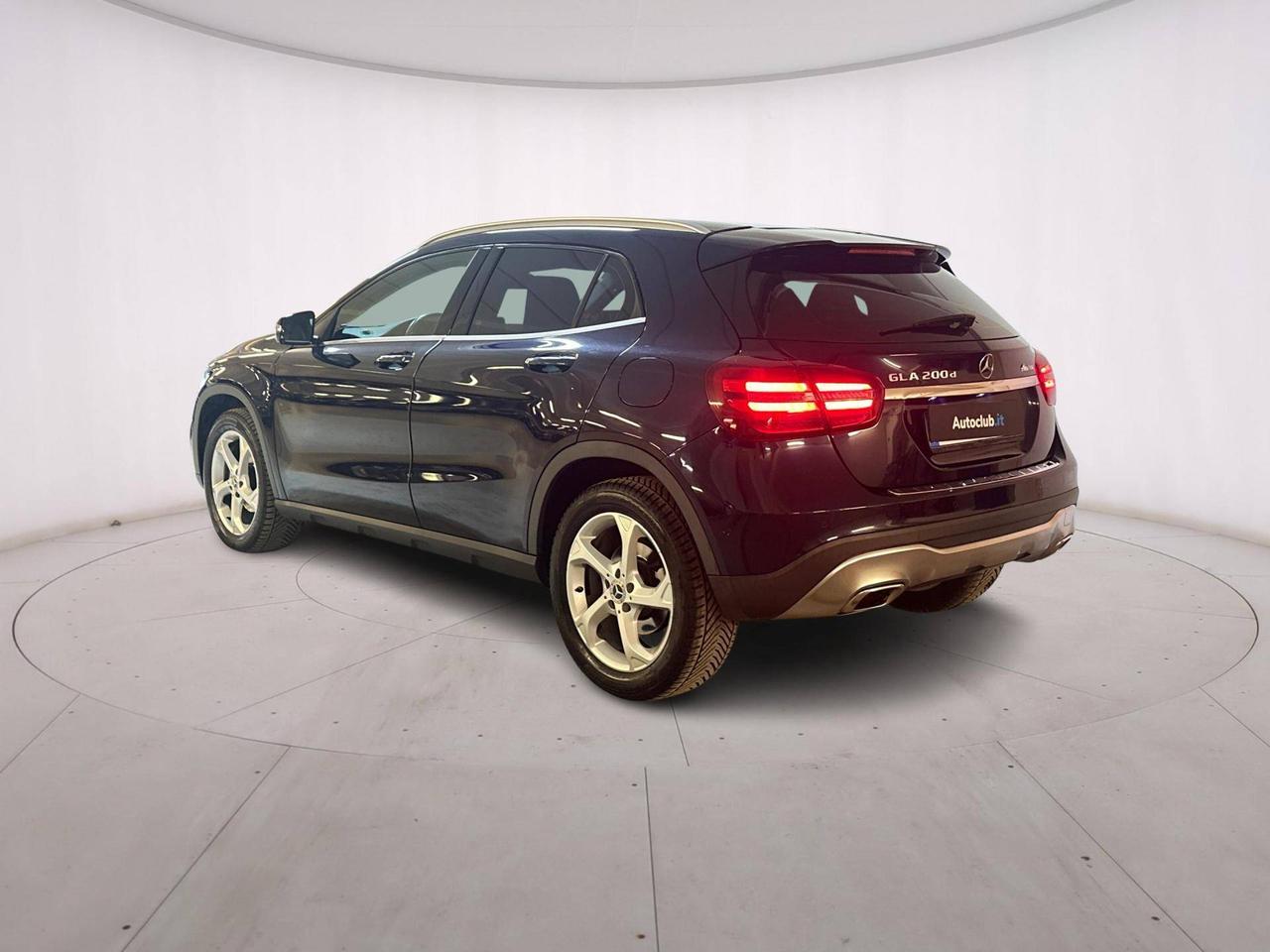 Mercedes GLA 200 d Sport 4matic