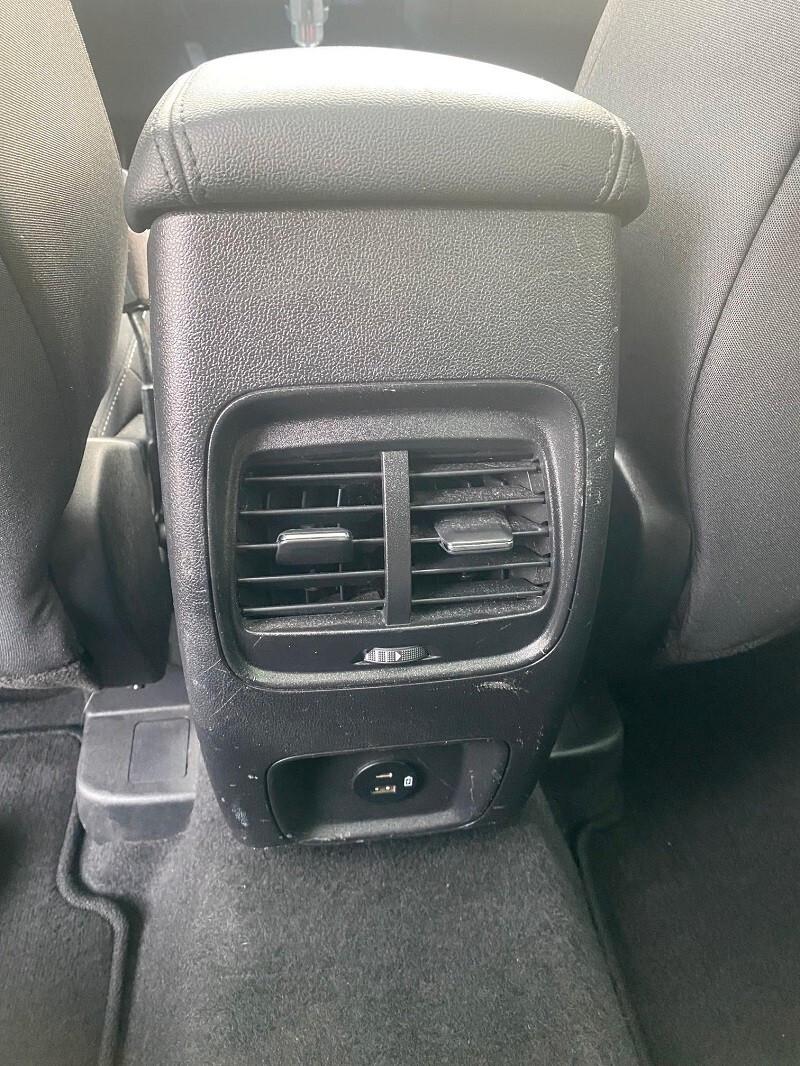 Ford Kuga 1.5 EcoBlue 120 CV 2WD ST-Line- Autocarro