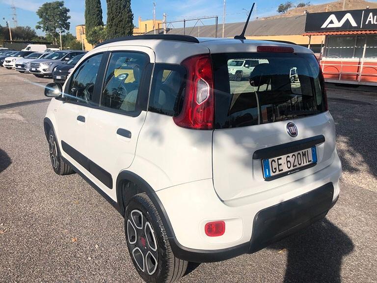 Fiat Panda 0.9 TwinAir Turbo Natural Power Lounge