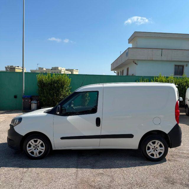 FIAT Doblo 1.6 M-JET 105CV FURGONE 3 POSTI