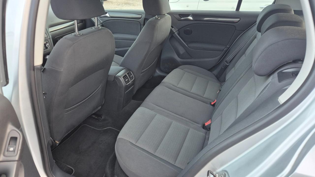 Volkswagen Golf 1.6 TDI DPF 5p. BlueMotion