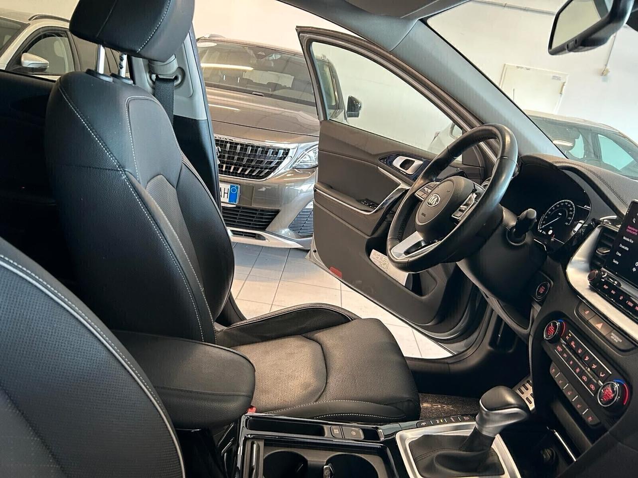 Kia XCeed EVOLUTION 1.6 GDi PHEV DCT TETTO PELLE