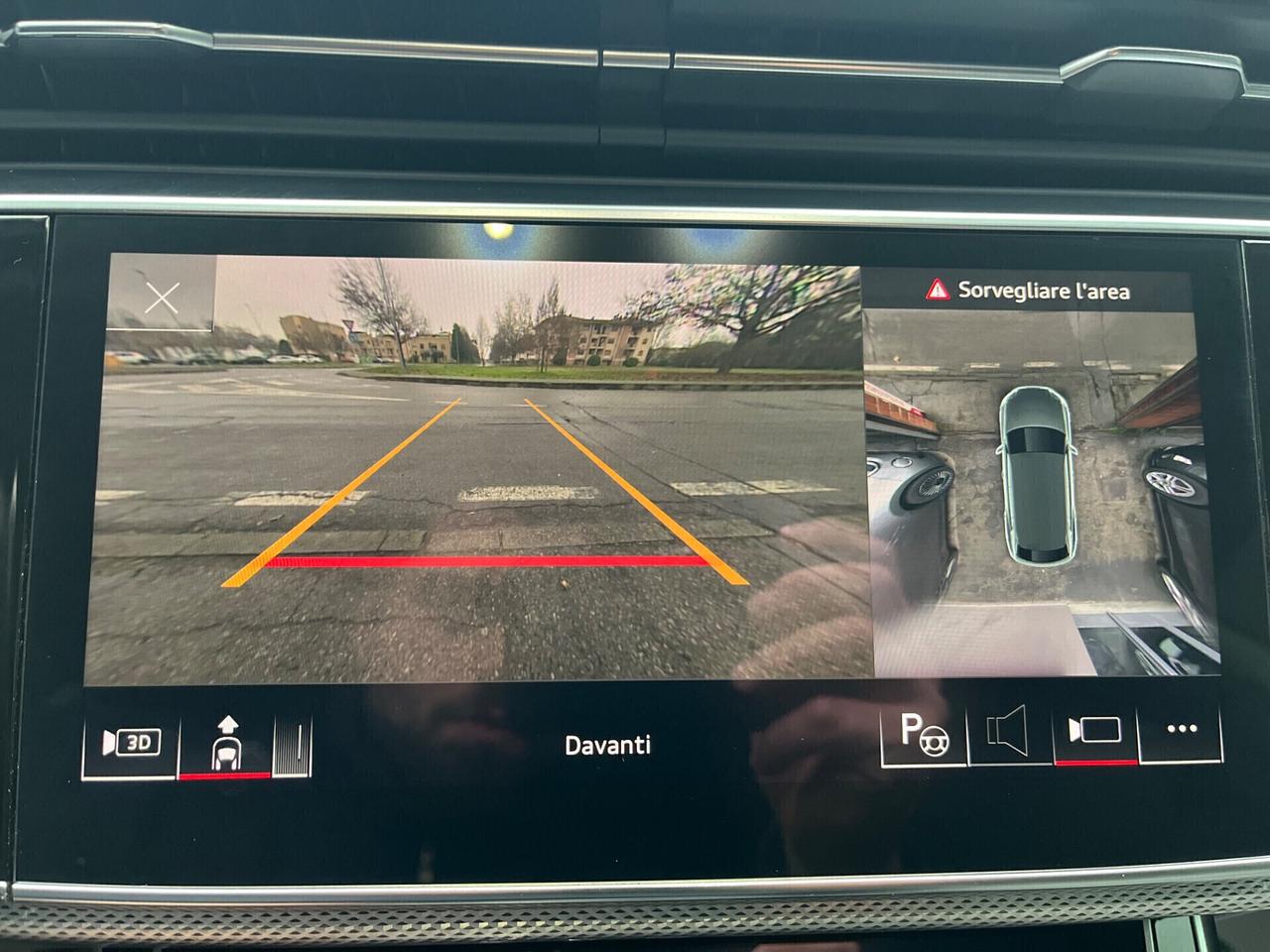 Audi Q8 55 TFSI quattro tiptronic