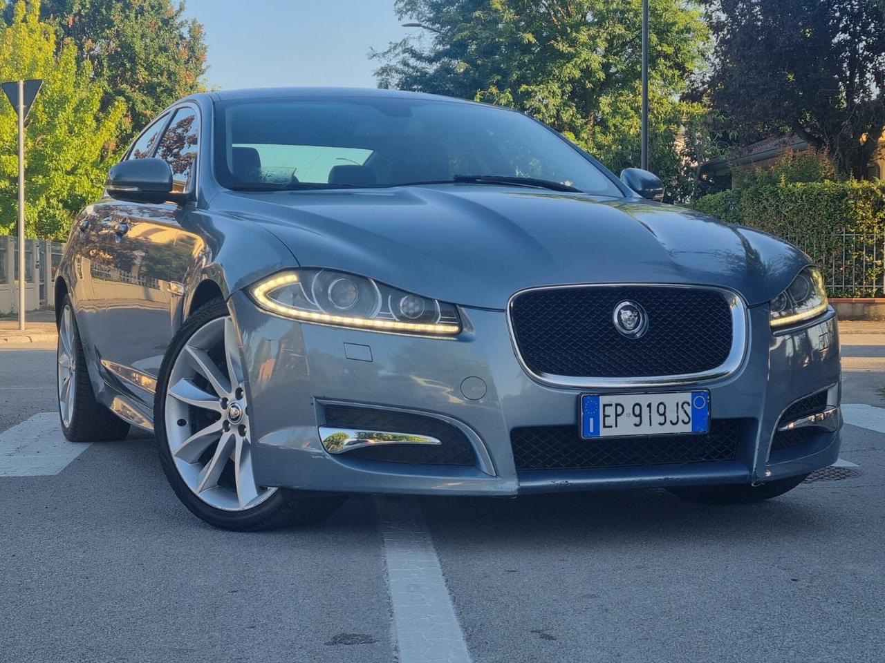 Jaguar XF 2.2 D 200 CV Luxury MOTORE NUOVO