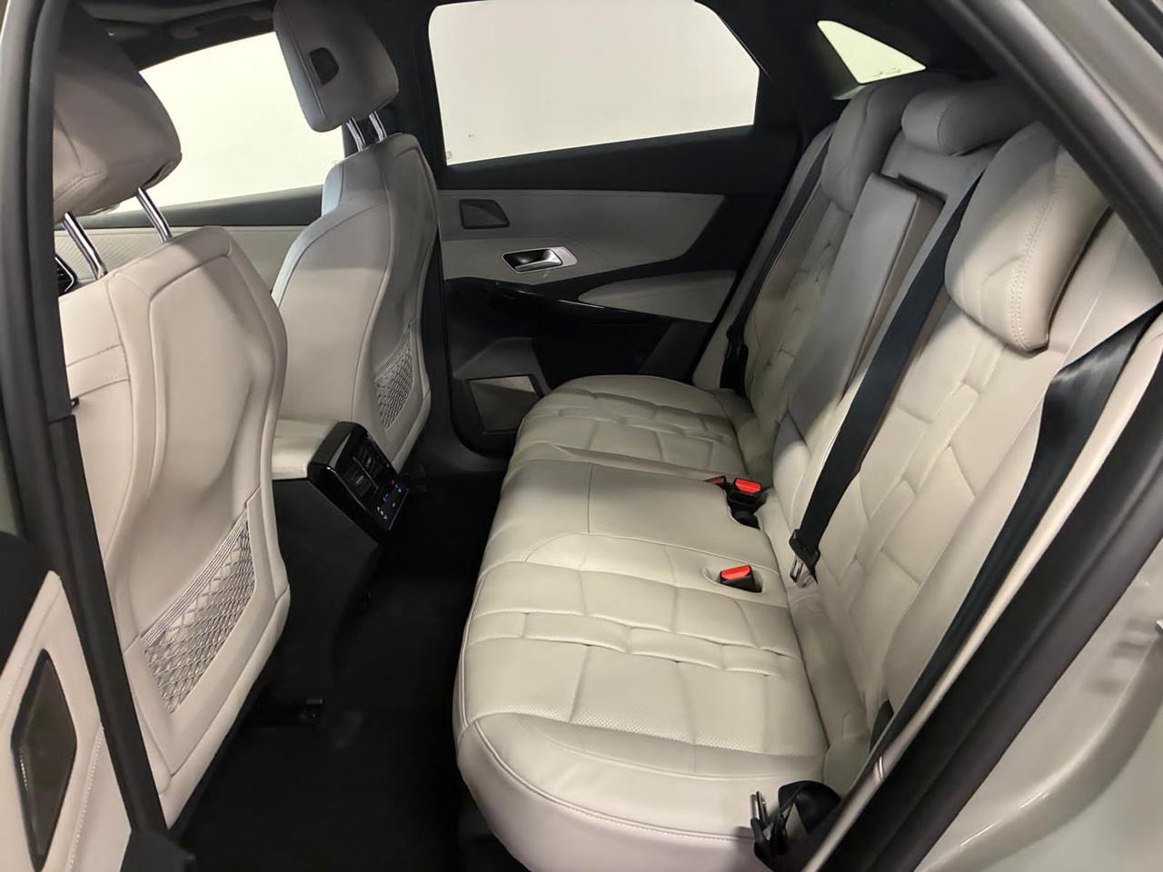 DS DS7 1.5 bluehdi Etoile 130cv auto