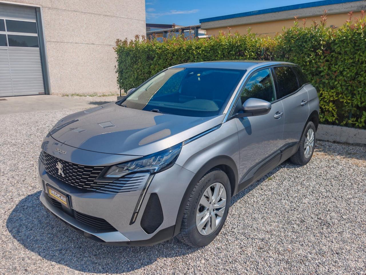 Peugeot 3008 1.5 130CV UNIPROPRIETARIO KM VERI GARANZIA 24 MESI OK NEOPATENTATI