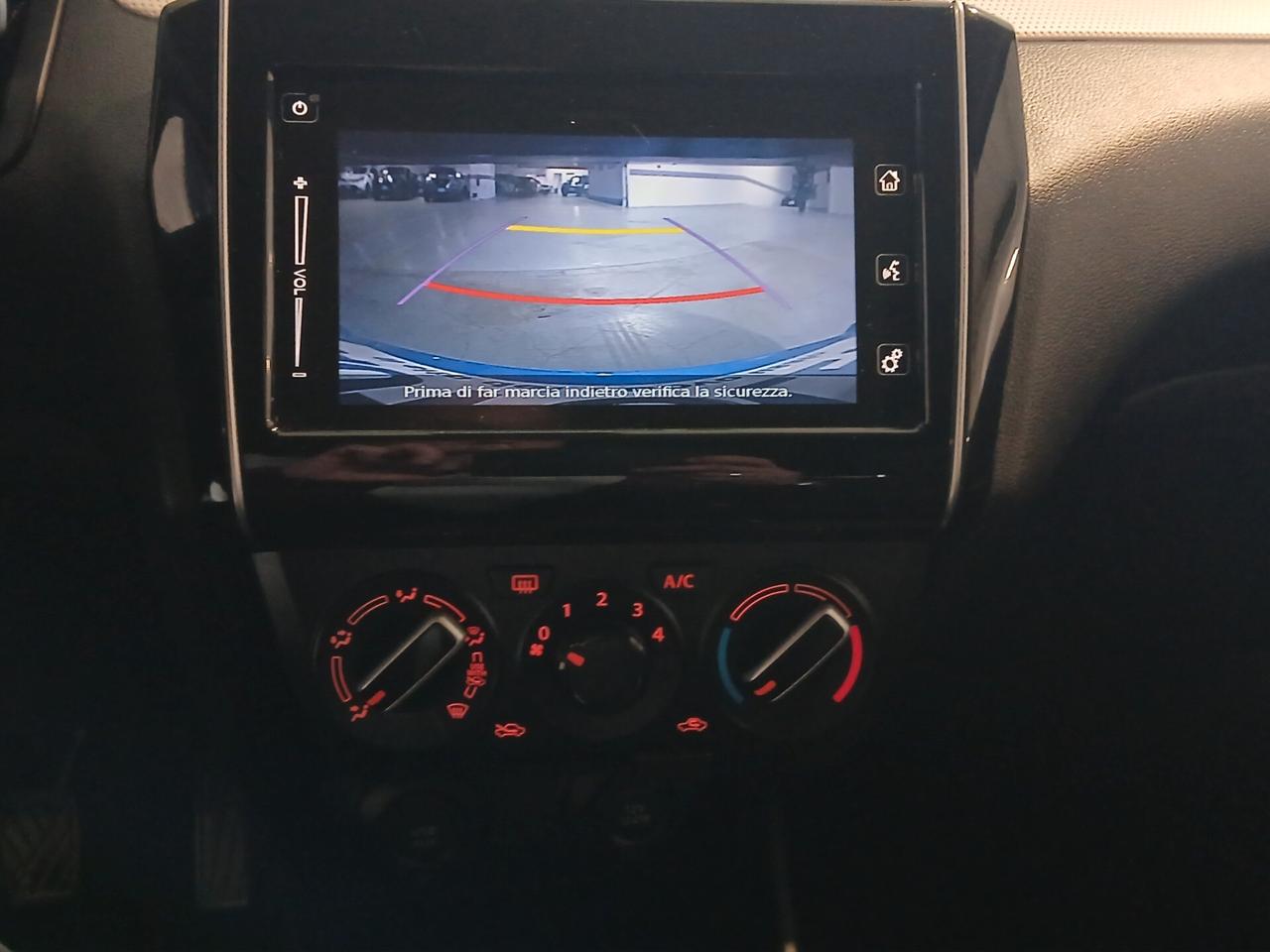 Suzuki Swift 1.2 Hybrid Cool 83 CV