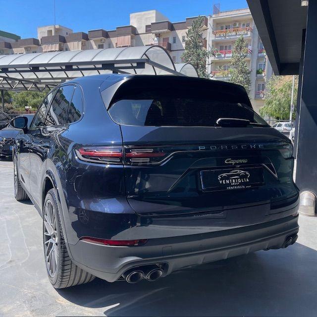 PORSCHE - Cayenne - 3.0 V6 E-Hybrid