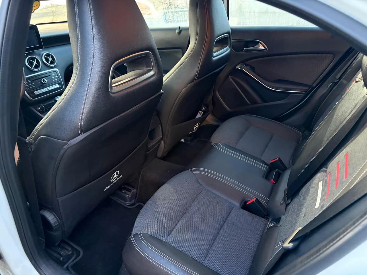 Mercedes-benz A 160 d Premium