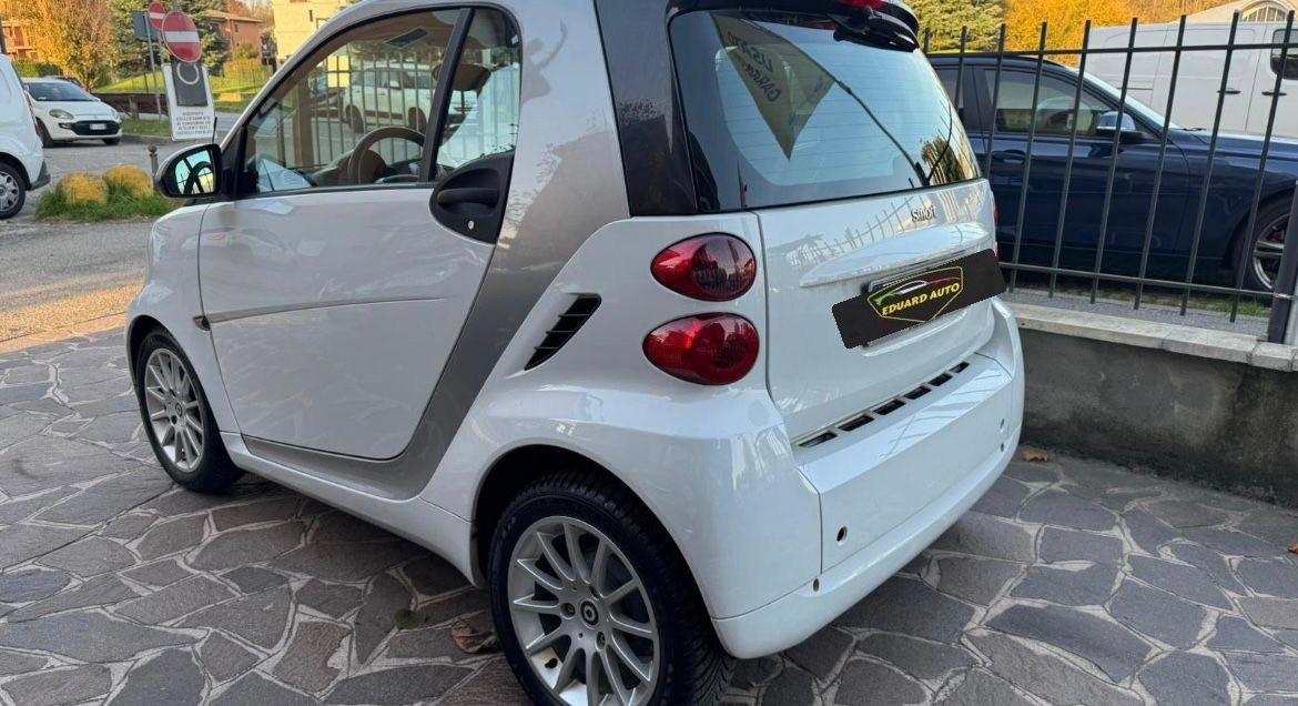 Smart ForTwo 1000 52 kW coupé passion