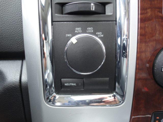 DODGE RAM 1500 5.7 V8 Laramie Chrome N1