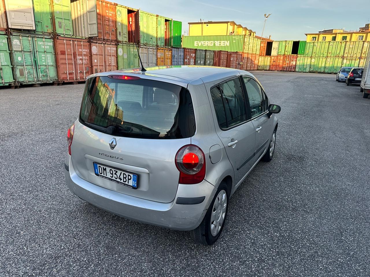 Renault Modus 1.2 16V Dynamique GPL AUTOMATICA