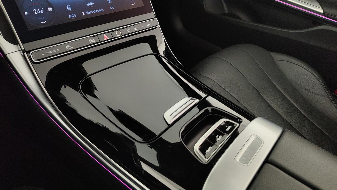 Mercedes-Benz CLE Cabrio 220 d AMG Line Premium Plus auto