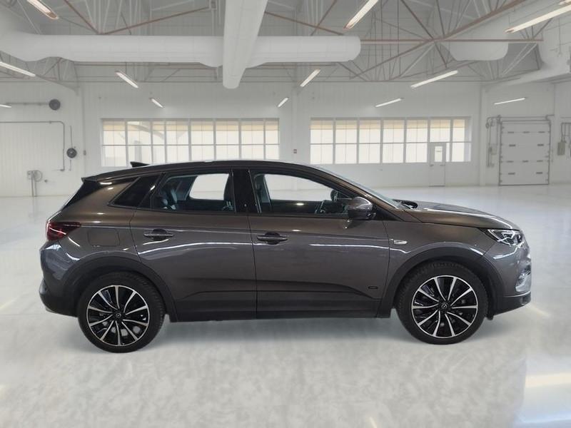 OPEL GRANDLAND X 1.6 HYBRID PLUG-IN FWD AUTO SUV