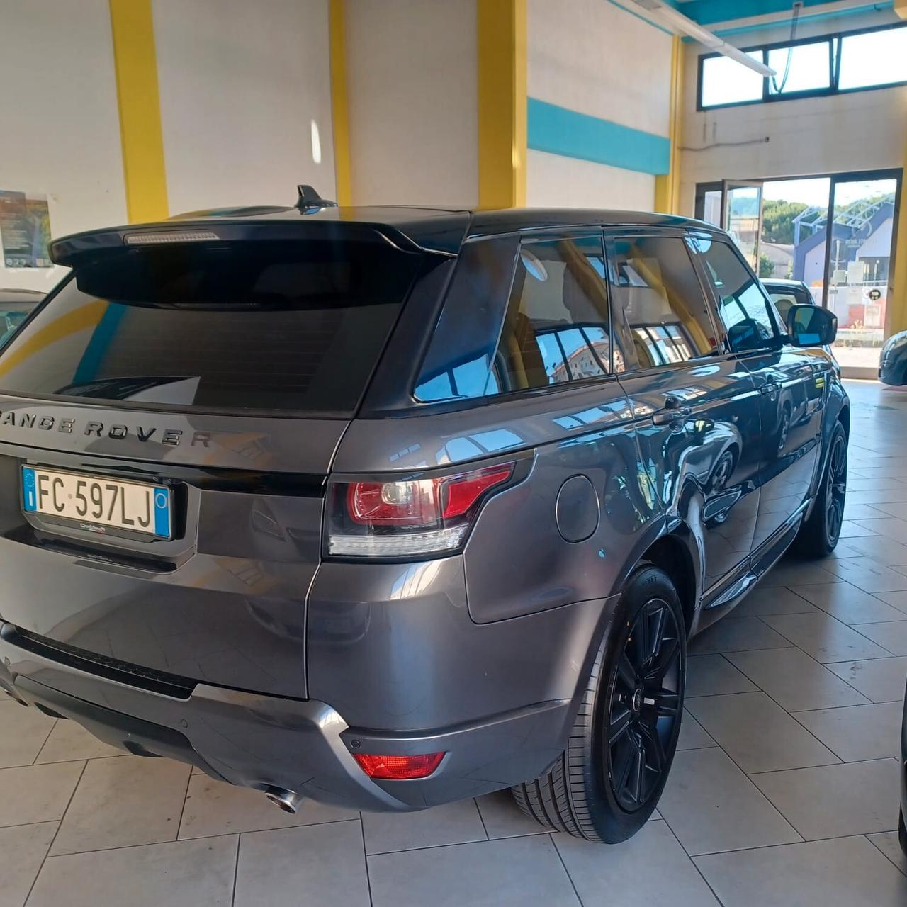 STUPENDA FULL OPTIONAL RANGE ROVER SPORT 3.0 TDI 4X4 AUTOM