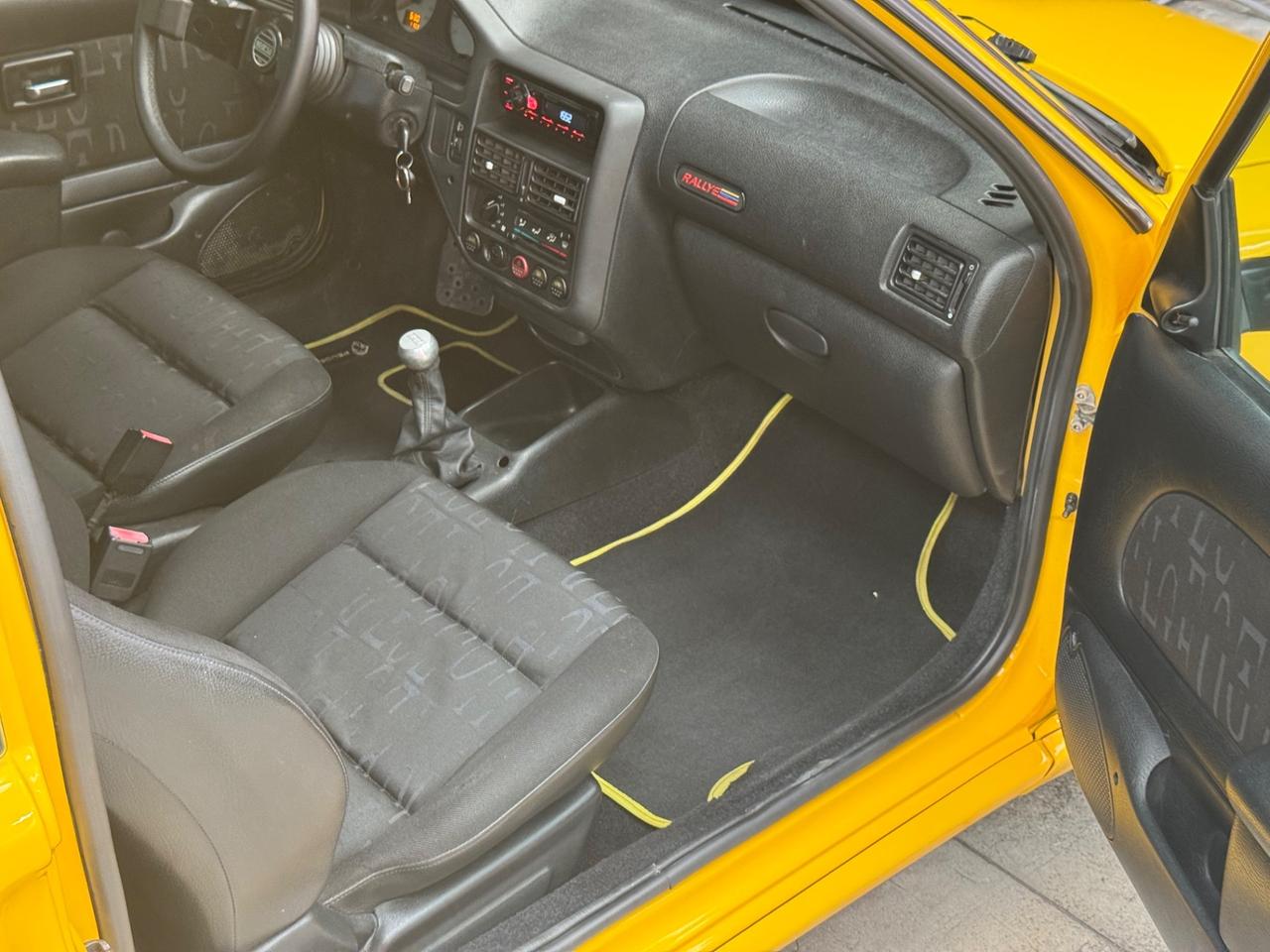 Peugeot 106 1.6i 16V cat 3 porte Rallye