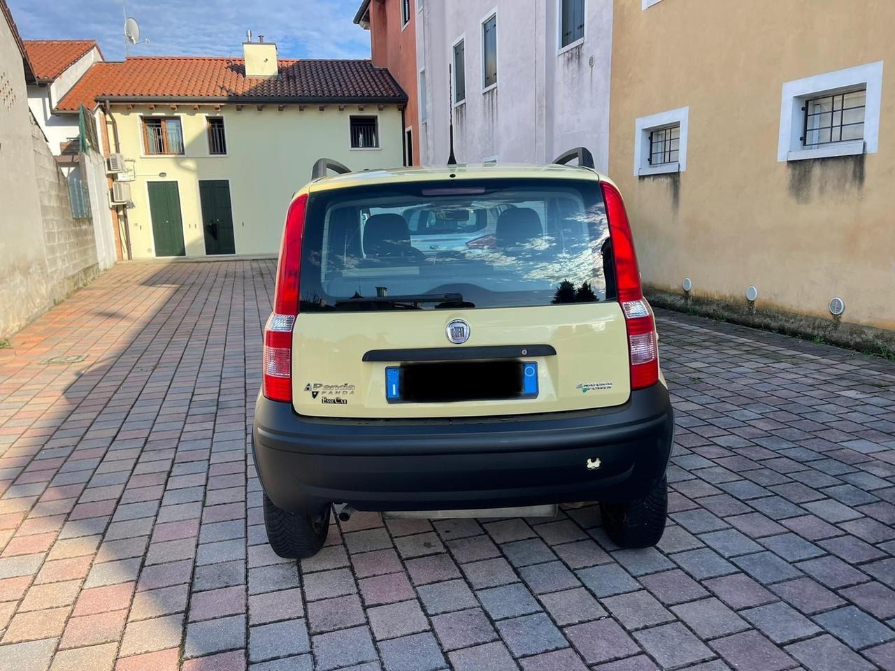 Fiat Panda 1.2 Dynamic Natural Power ok neopatentati