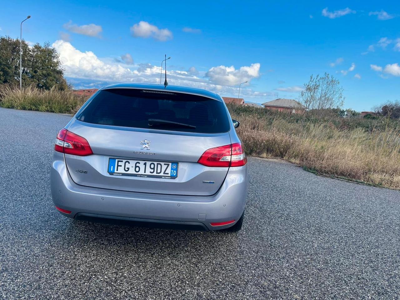 Peugeot 308 BlueHDi 120 S&S SW Allure