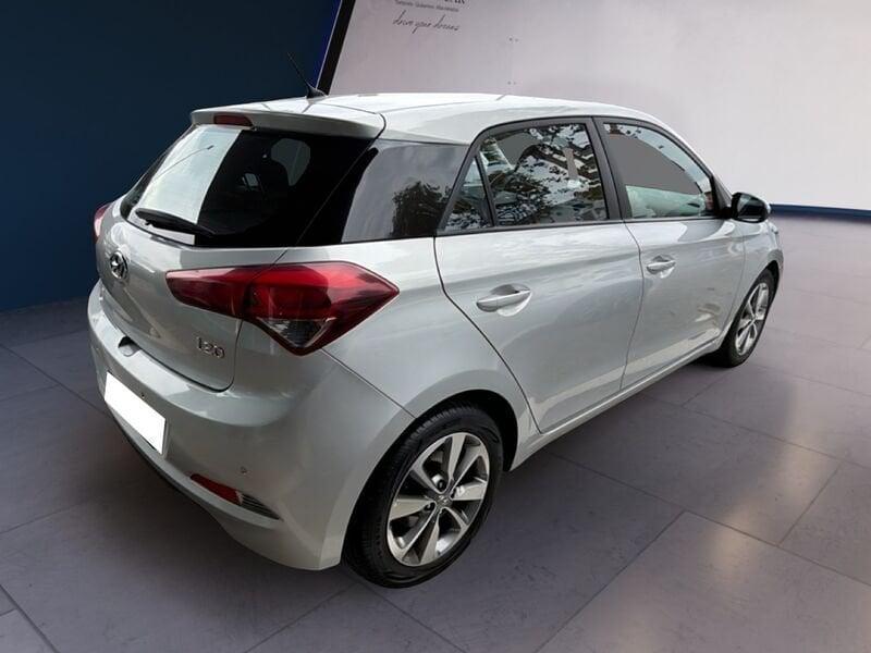 Hyundai i20 i20 5p 1.1 crdi Login 75cv