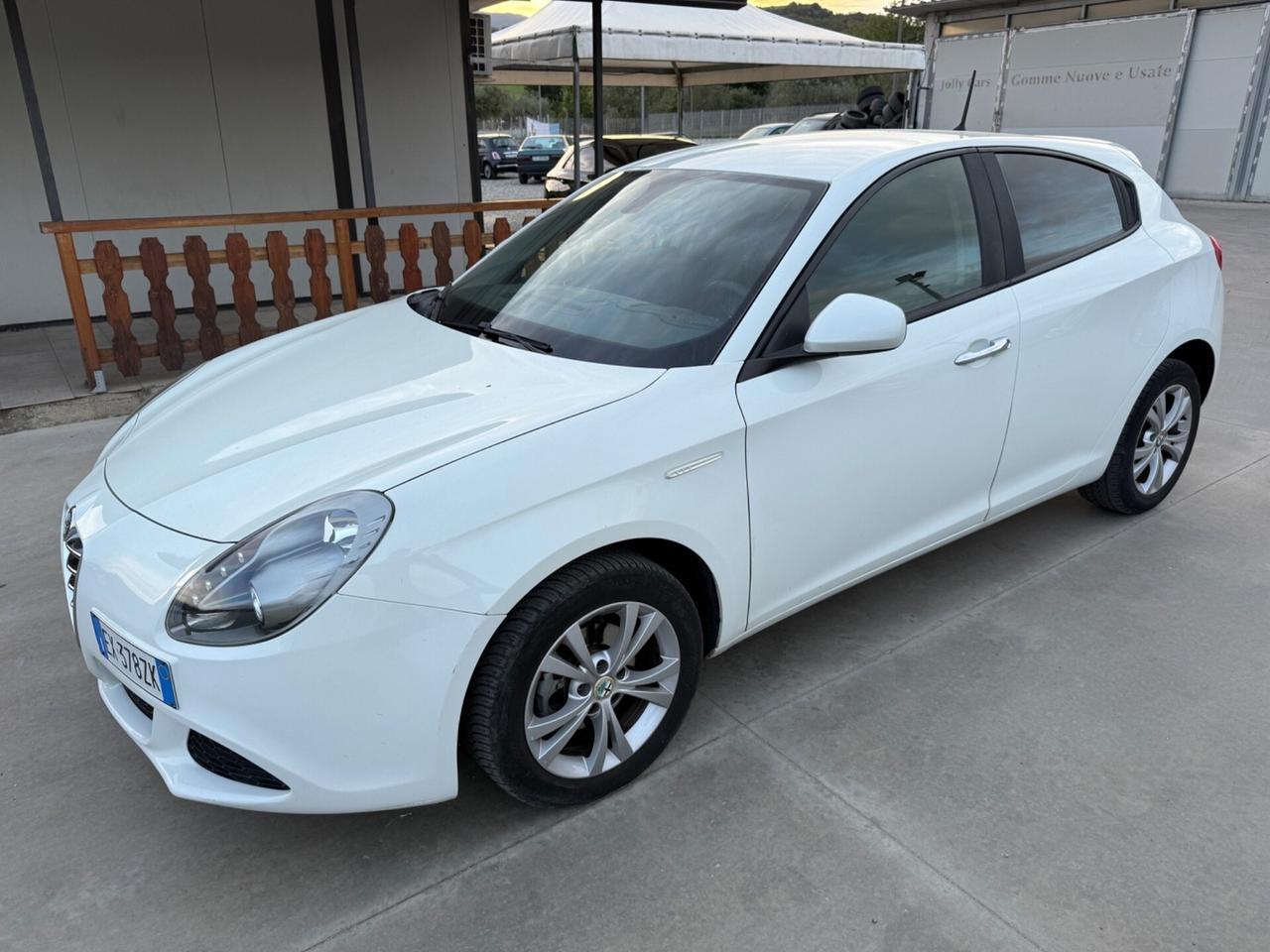 Alfa Romeo Giulietta 1.6 JTDm-2 105 CV Distinctive