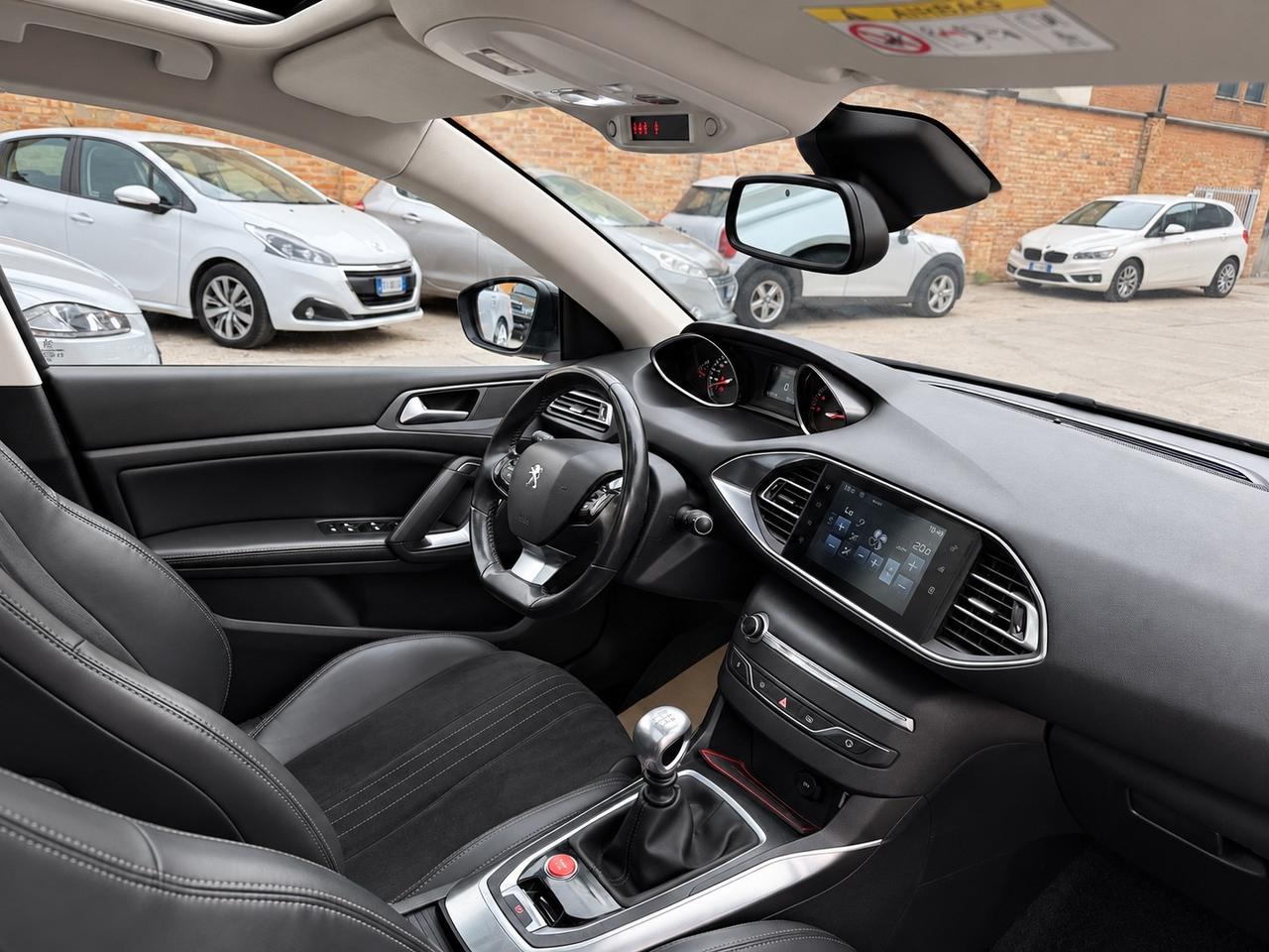 Peugeot 308 1.6 e-HDi 115 CV Stop&Start Business