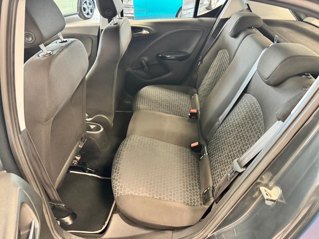 Opel Corsa 1.2 5 porte n-Joy