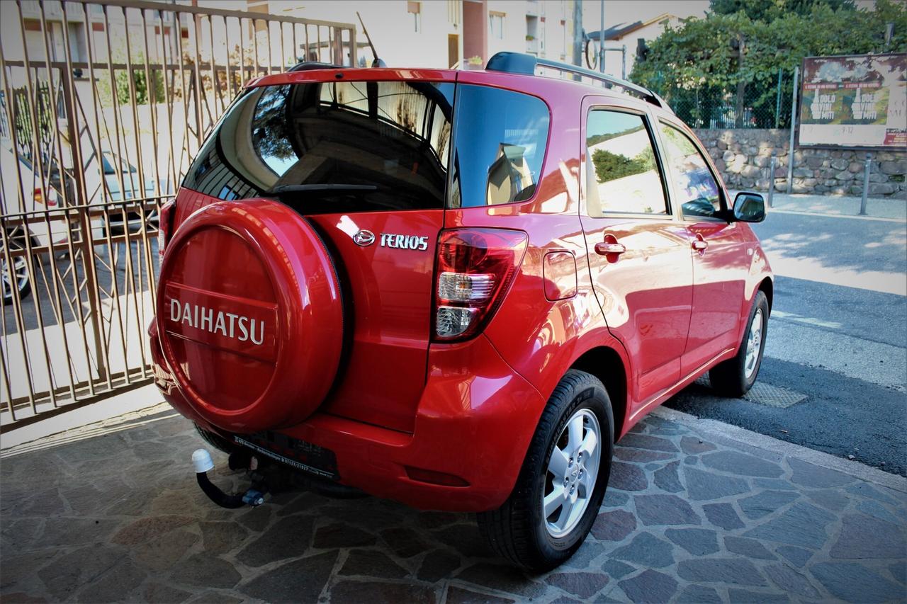 Daihatsu Terios 1.5 4WD SX - Gancio