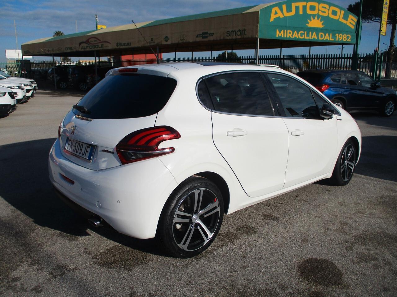 Peugeot 208 1.6 HDI 100CV E6 GT-LINE TETTO