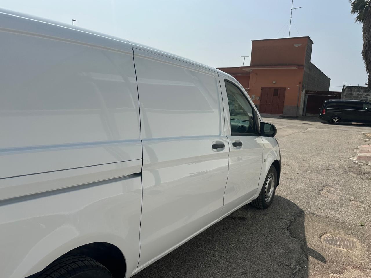 MERCEDES Vito vito 111 cdi long E6