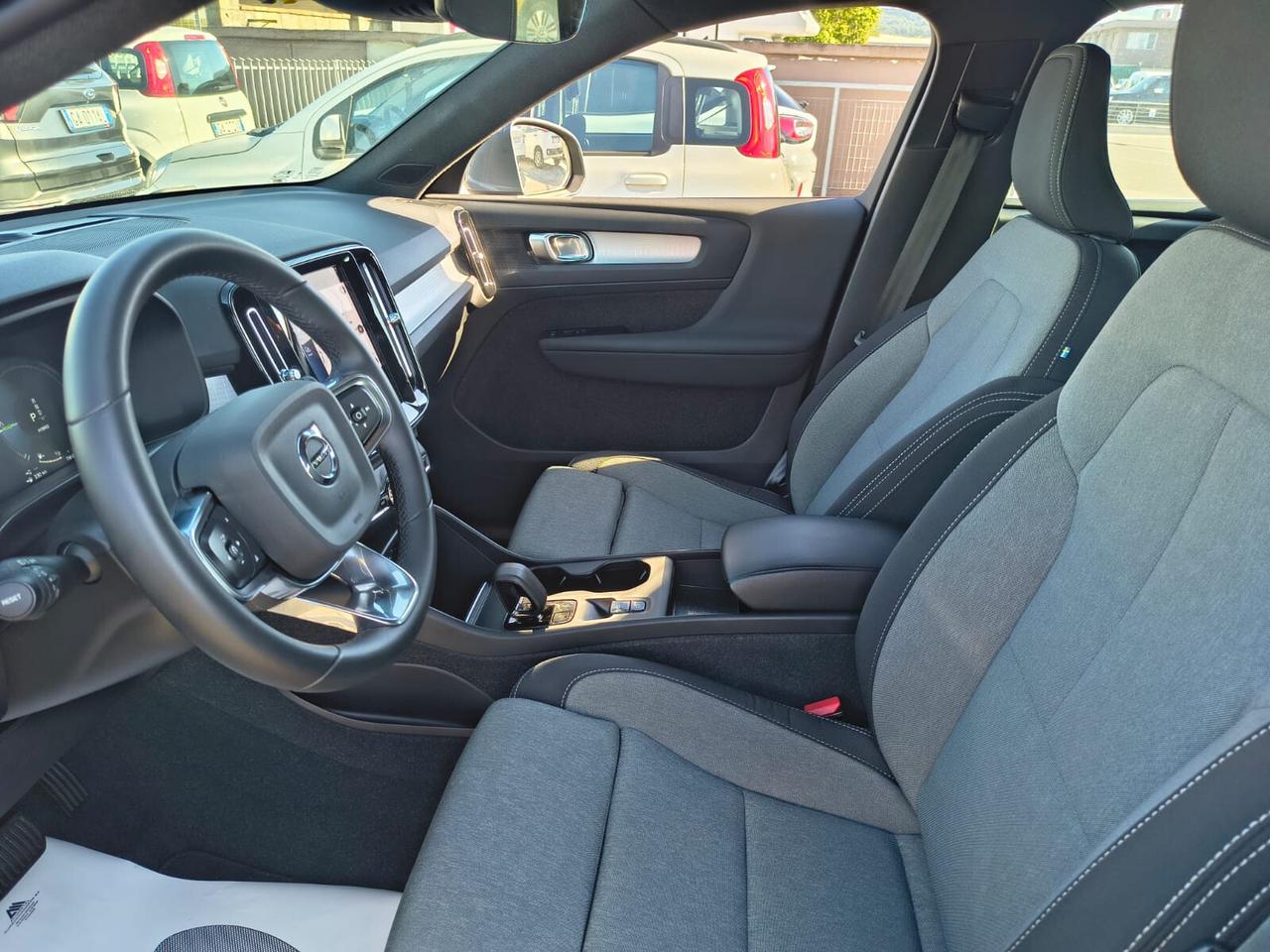 Volvo XC40 1.5 T5 Recharge Plug-in Hybrid automatico