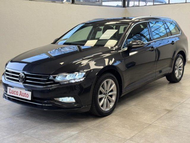 VOLKSWAGEN Passat Variant 2.0 TDI DSG *UNICO PROP.*LED*NAVIGATORE*