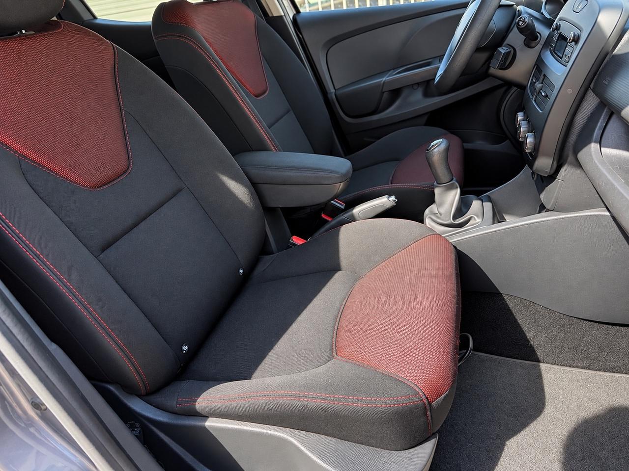 Renault Clio 1.5 dCi 8V 75CV 5 porte Costume National