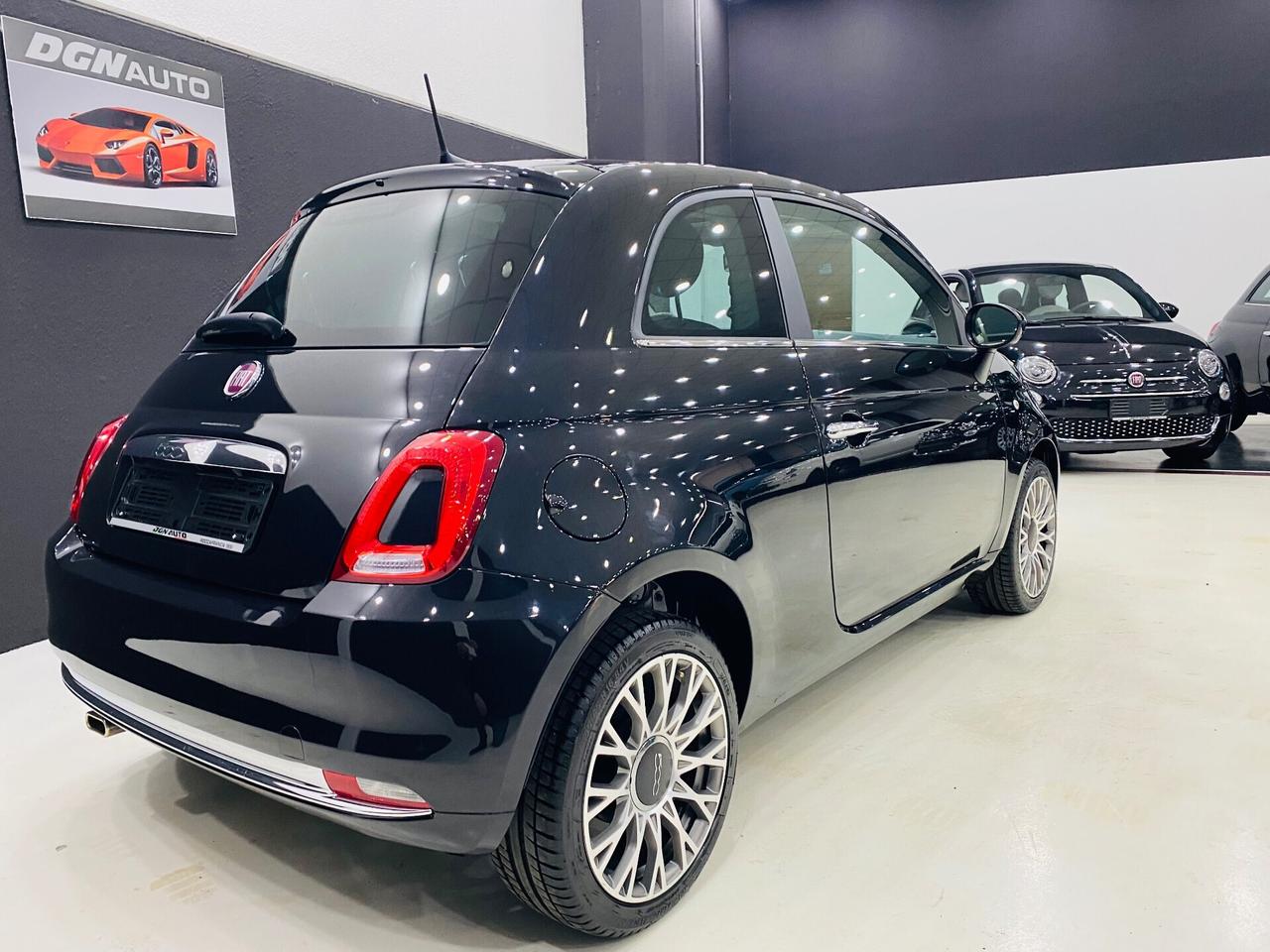 Fiat 500 1.0 Hybrid Dolcevita Navy CarPlay Prezzo promo 10999